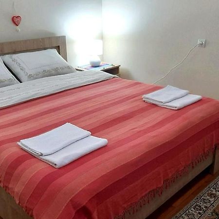 Appartamento Beso-House Borjomi Esterno foto