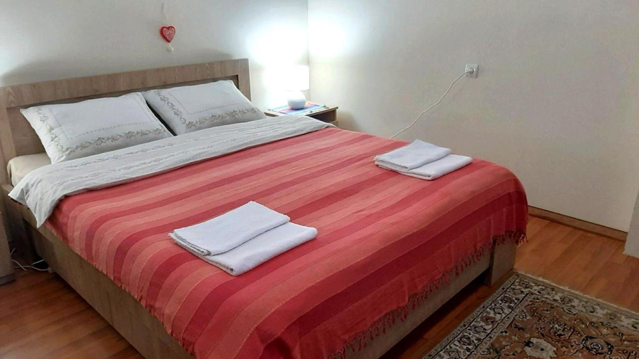 Appartamento Beso-House Borjomi Esterno foto