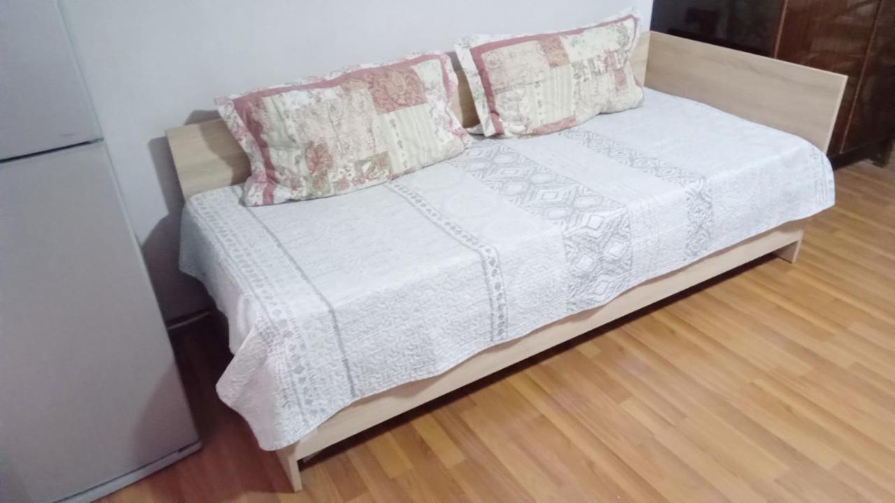 Appartamento Beso-House Borjomi Esterno foto