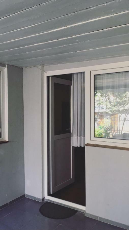 Appartamento Beso-House Borjomi Esterno foto